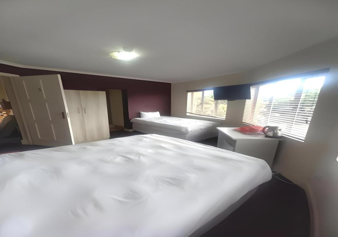 Kzn Park View Guest House ダーバン エクステリア 写真
