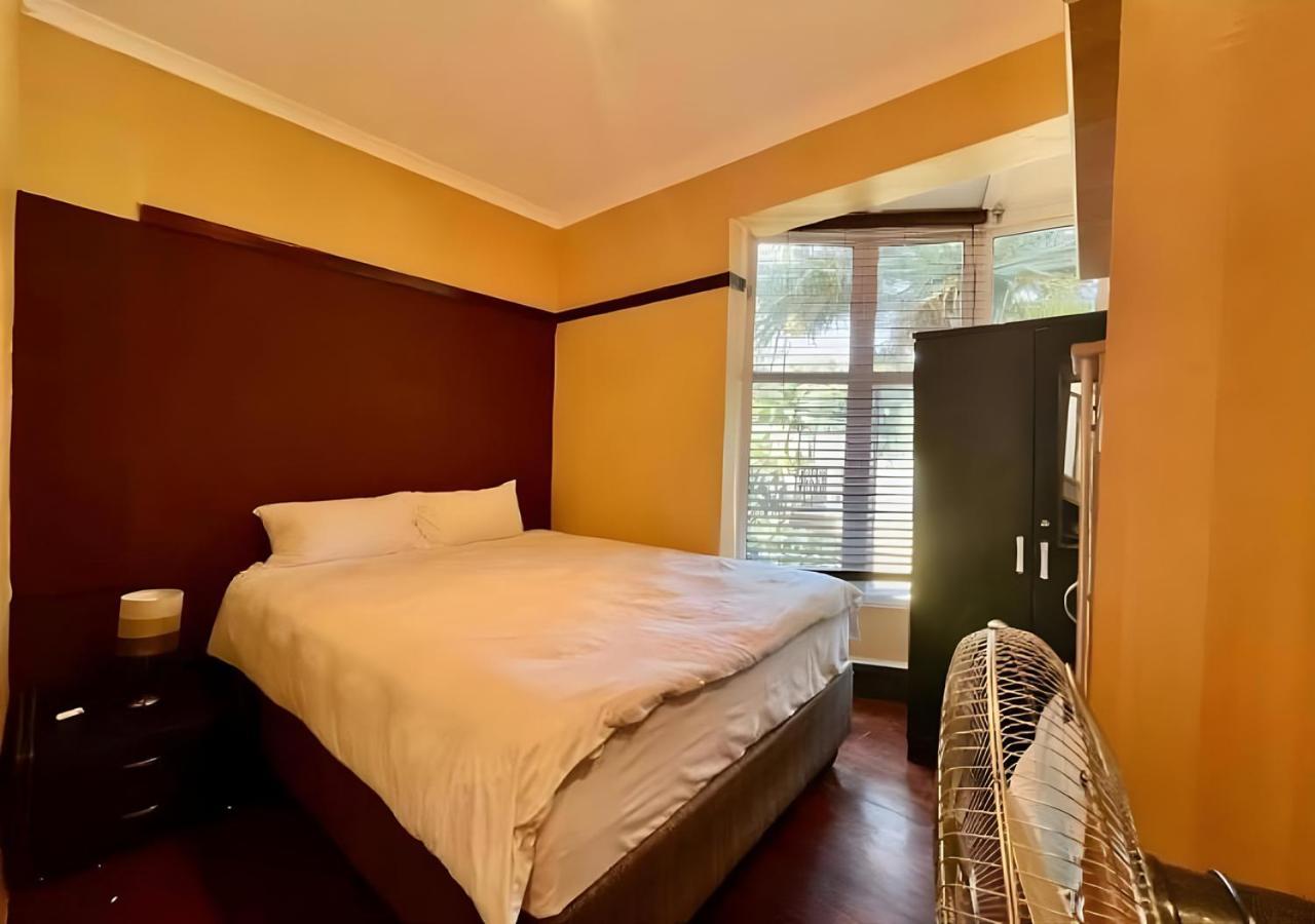 Kzn Park View Guest House ダーバン エクステリア 写真