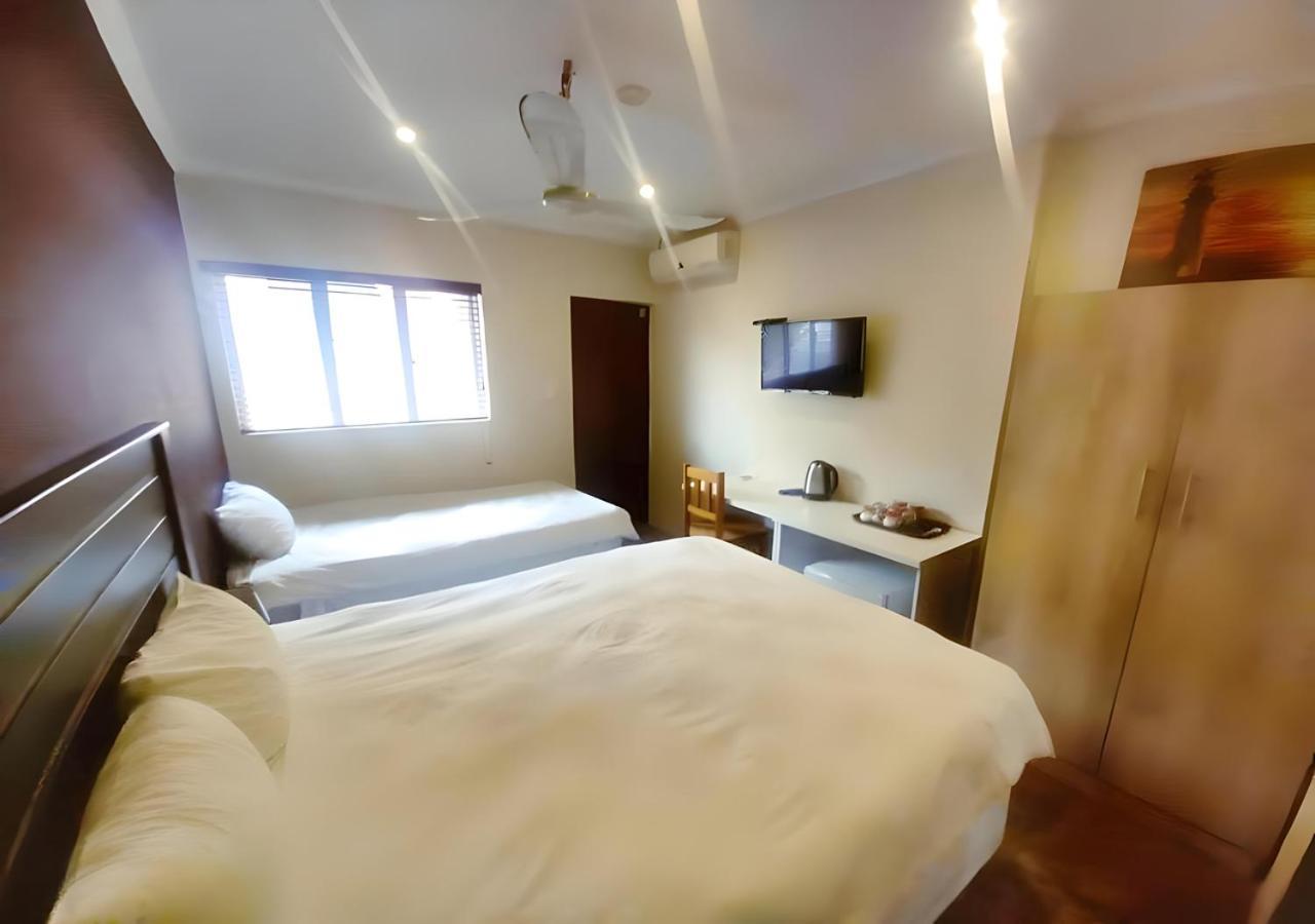 Kzn Park View Guest House ダーバン エクステリア 写真