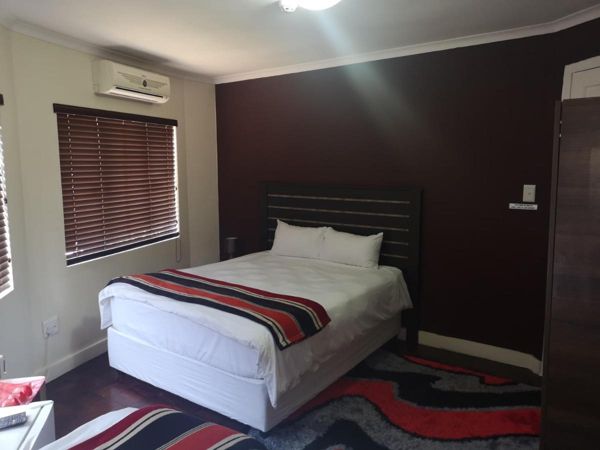 Kzn Park View Guest House ダーバン エクステリア 写真